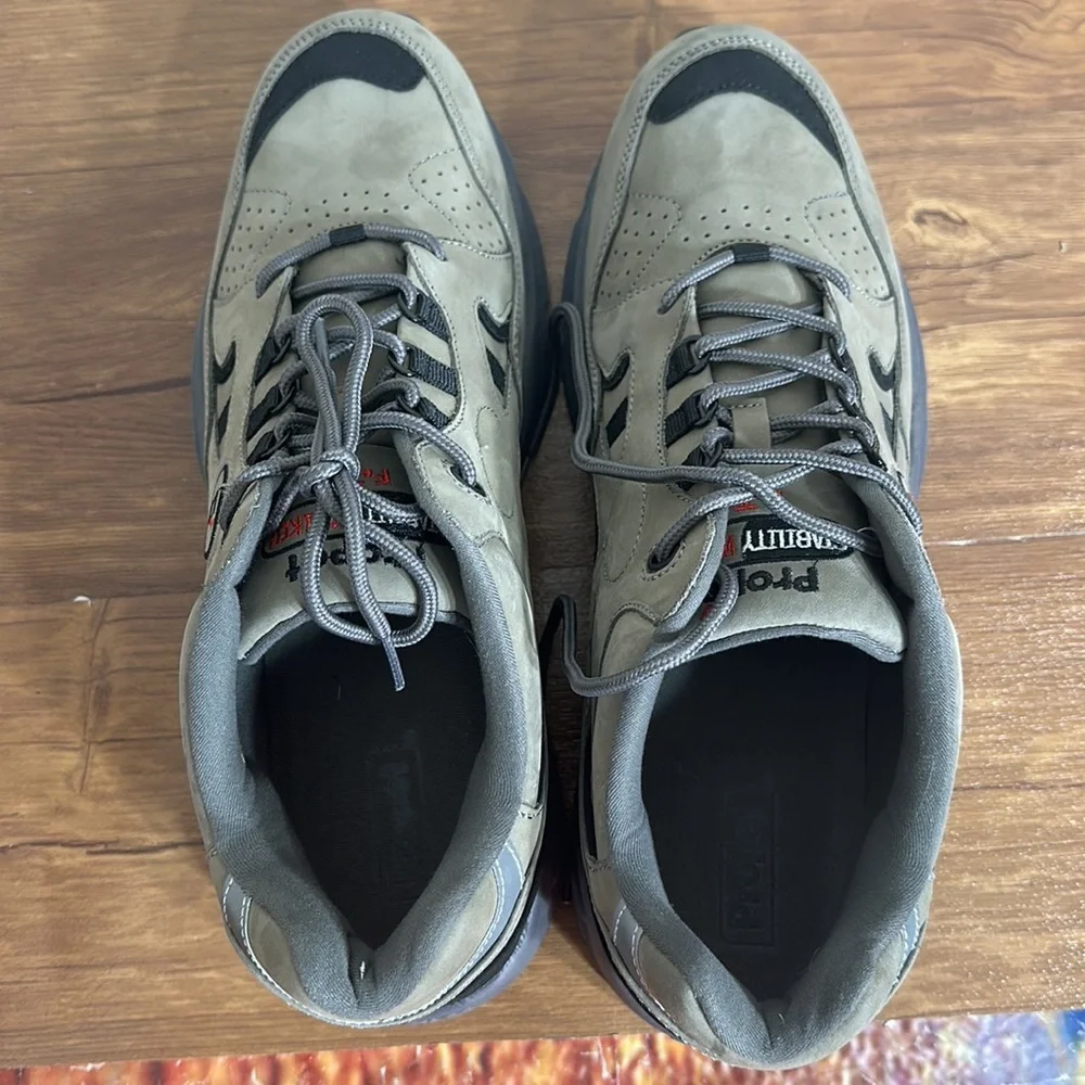 Propet Men's Olive Black Athletic Shoes size 13 stability walker balance health